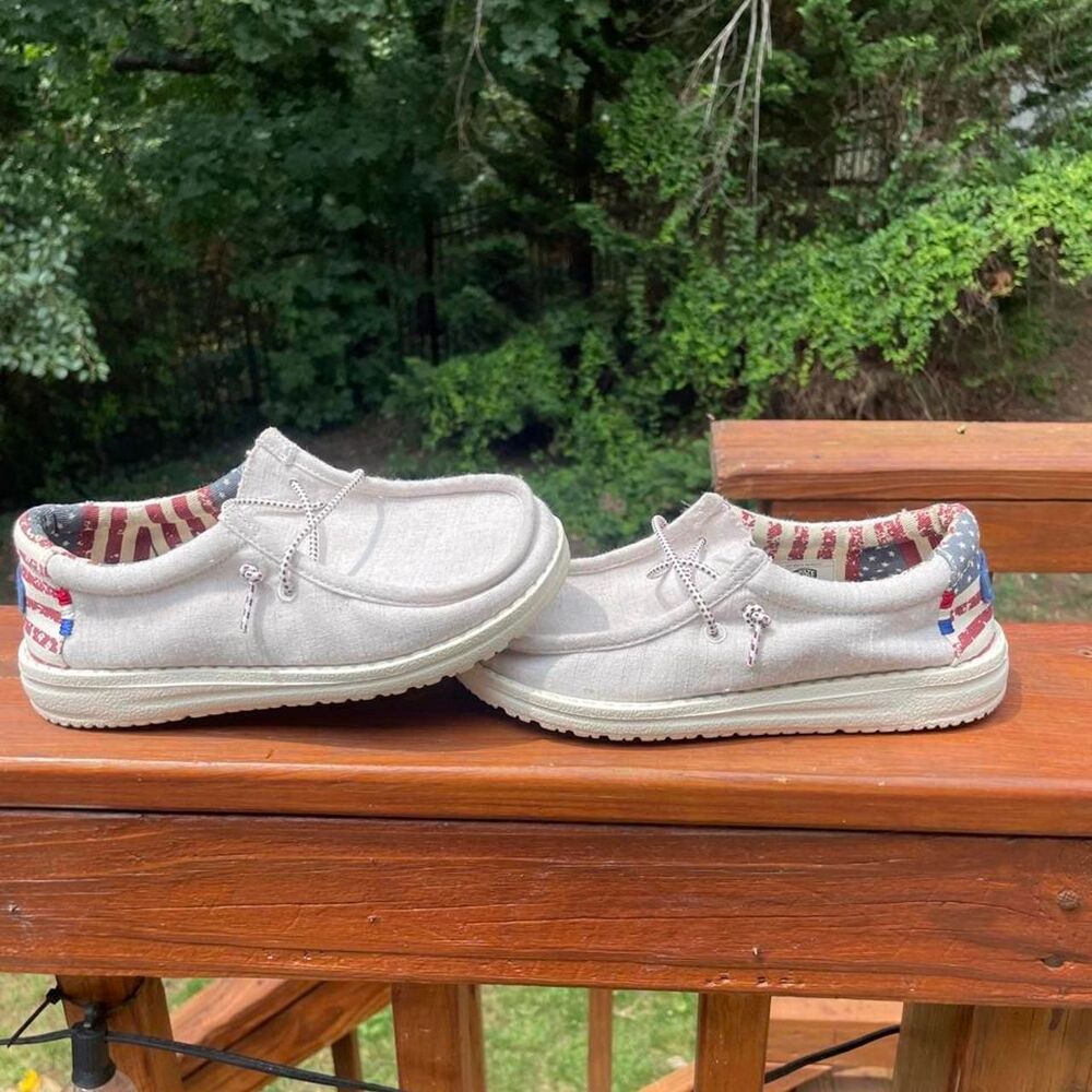 Youth 2 Hey Dude Off Wally Slip On Trainers